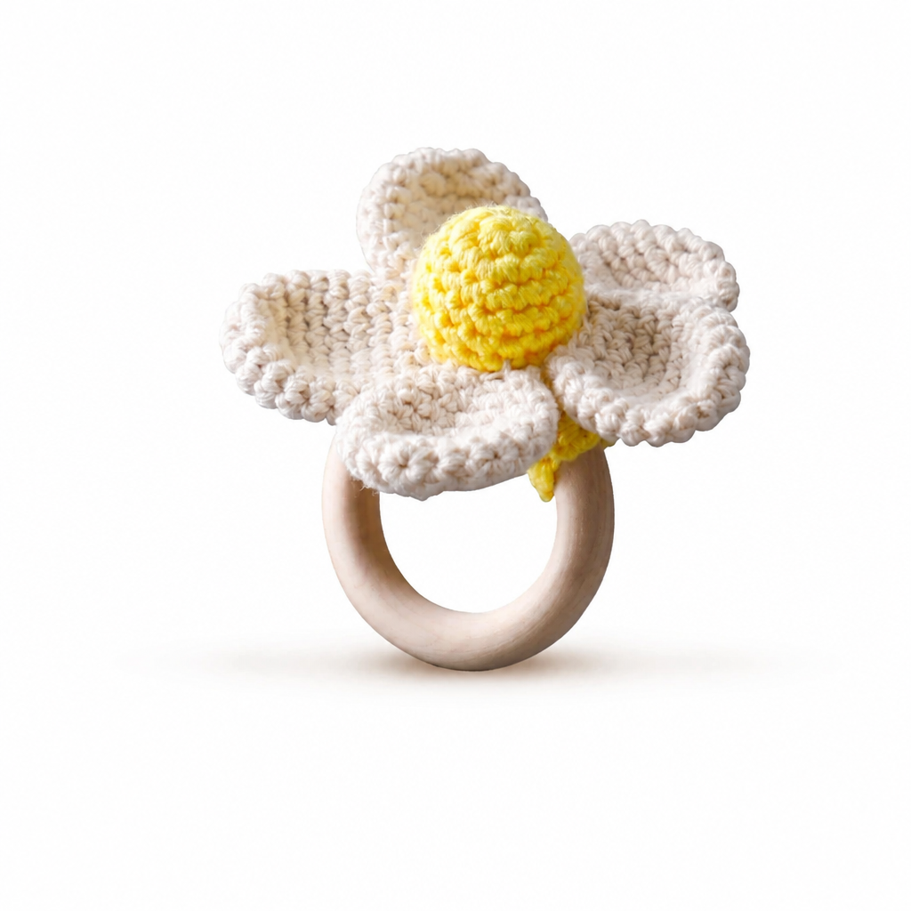 CuddleRattle – Soft & Playful – Crocheted Baby Rattle with Wooden Ring