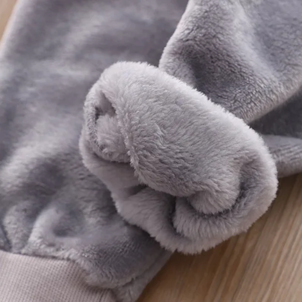CozyBear – Warm & Soft – Kids' Track Suit with Bear Print