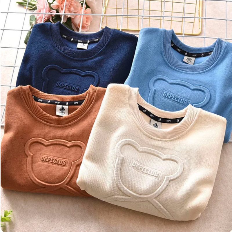 LittleCloud – Comfortable & Cozy – Sweater with 3D Bear Design
