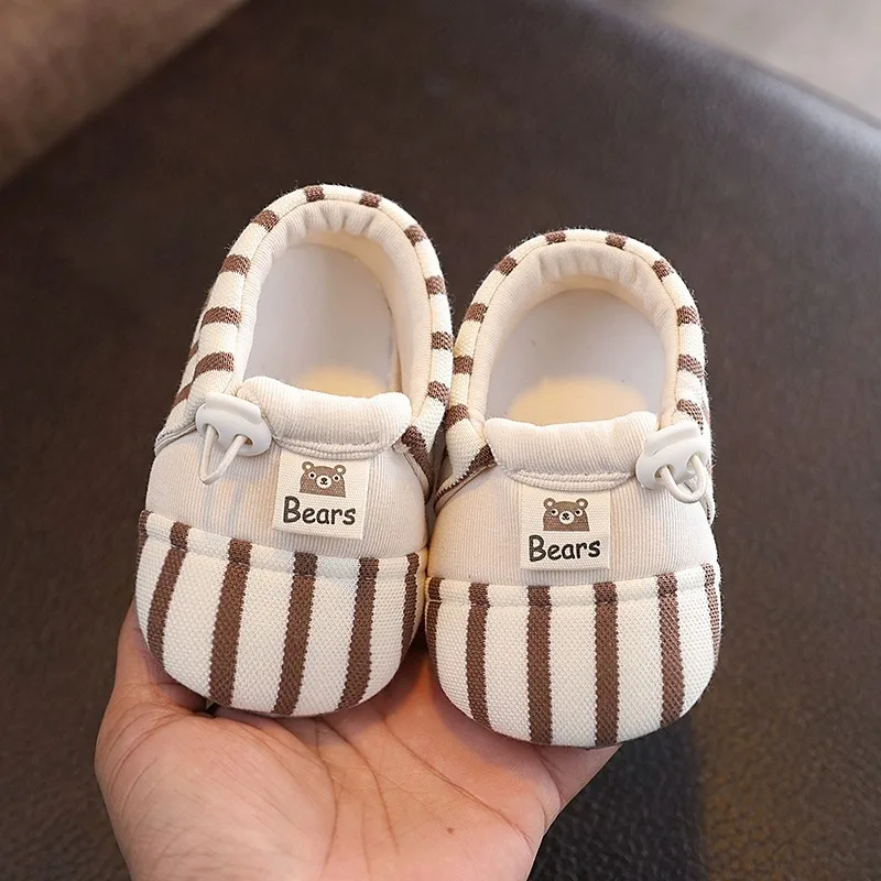 TinyToes – Soft & Warm – Baby's First Shoes with a Striped Design