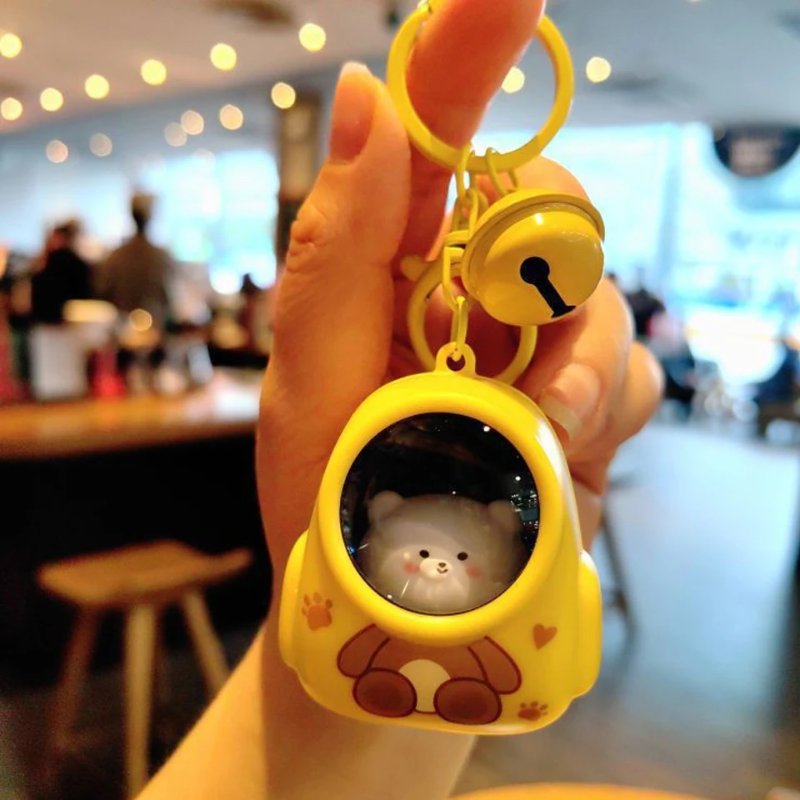 Glowing Astronaut Charm – Cute & Glowing – Astronaut Bag Charm