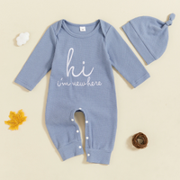 Thumbnail for CuddleBaby – Hi, I'm new here – Baby Jumpsuit met Beanie Set