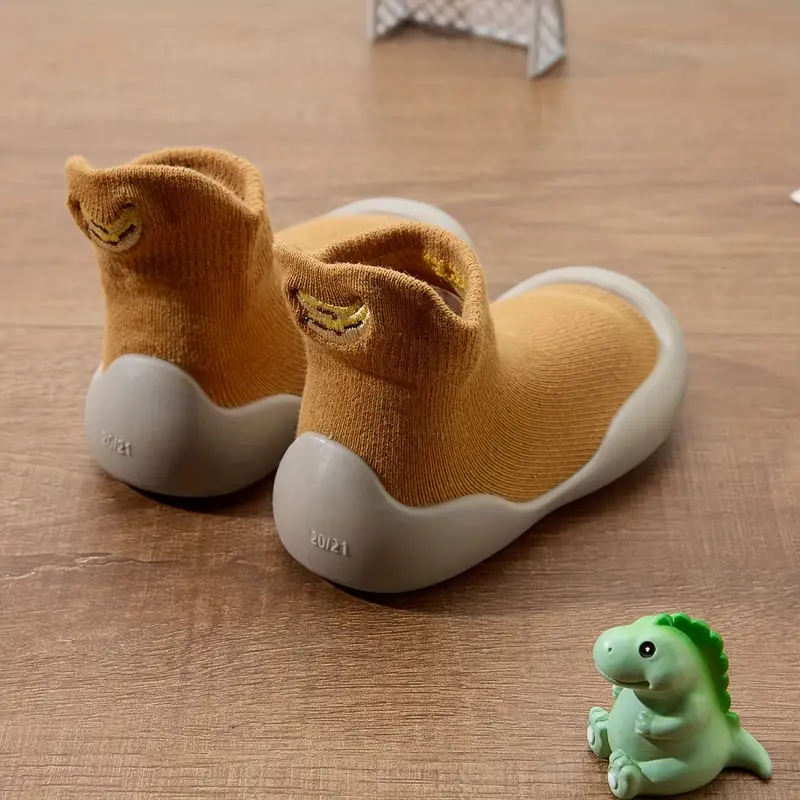 BareFoot – Natural Walking – Baby Shoes With Flexible Soles