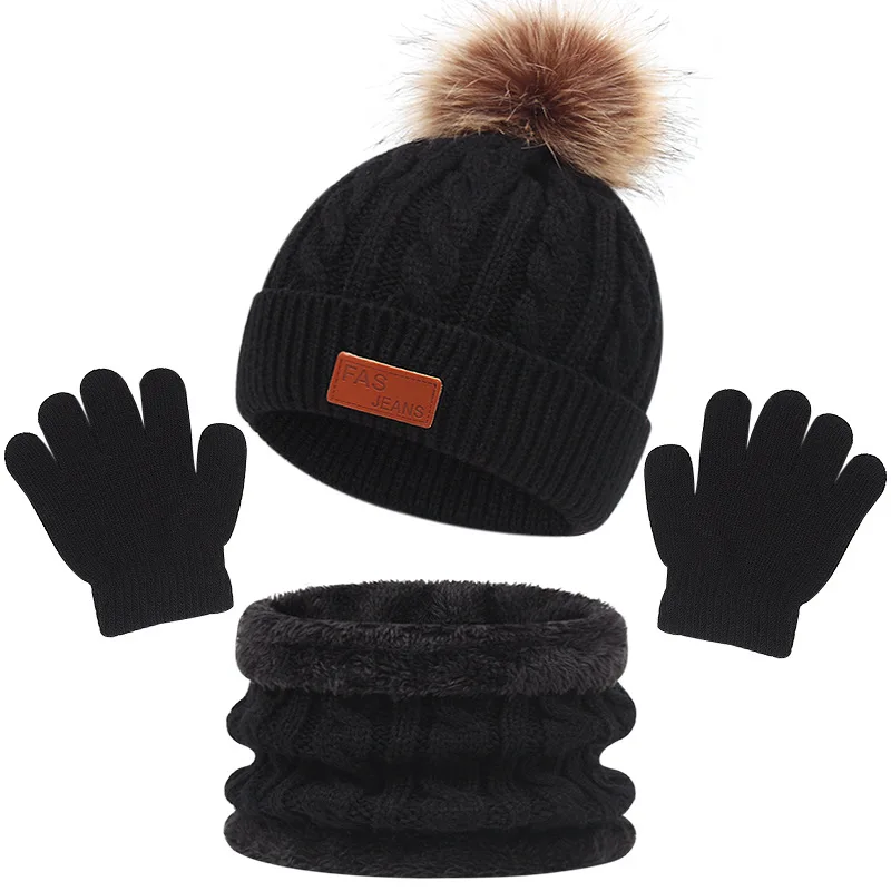 CozyPom – Warm & Soft - Winter Set with Hat, Scarf, and Gloves