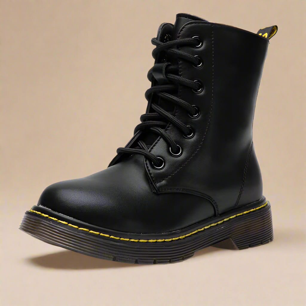 BlackLine – Strong & Comfortable – Lace-Up Combat Boots