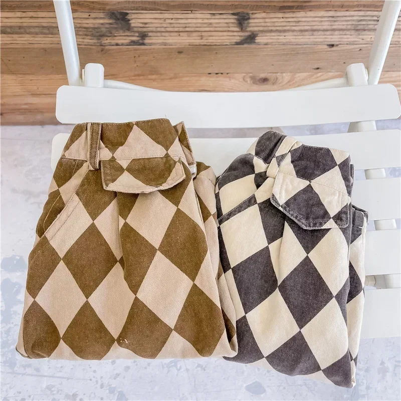 RetroBloom – Comfortable & Playful – Kids' Pants with an Argyle Pattern