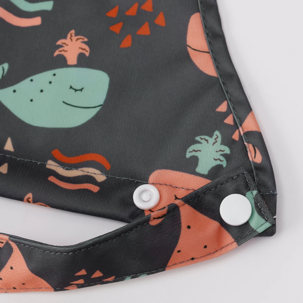 MessyFree – Waterproof & Practical – Long-Sleeved Baby Apron