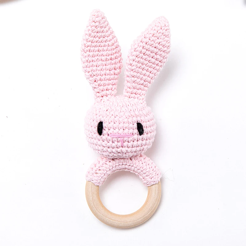 CuddleRattle – Soft & Playful – Crocheted Baby Rattle with Wooden Ring