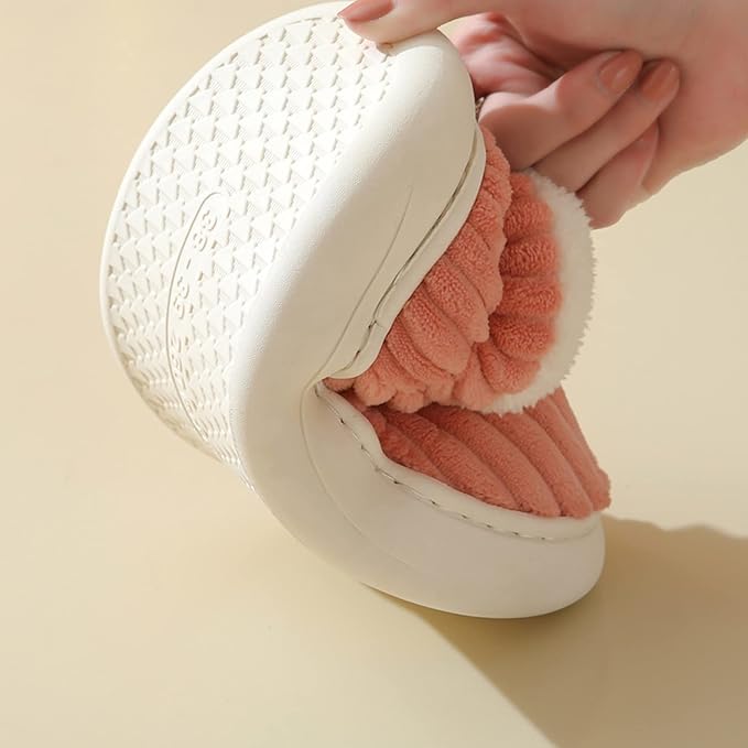 WarmNest – Cuddly Soft & Warm – Anti-Slip Slippers