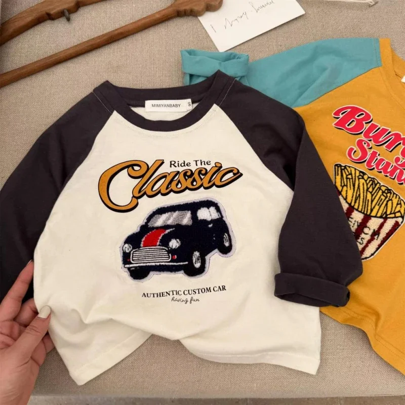 LittleRetro – Cool & Trendy – Kids' Long-Sleeve Shirt with Graphic Print