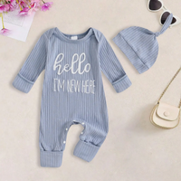 Thumbnail for CuddleBaby – Hi, I'm new here – Baby Jumpsuit met Beanie Set