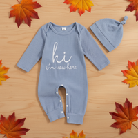 Thumbnail for CuddleBaby – Hi, I'm new here – Baby Jumpsuit met Beanie Set