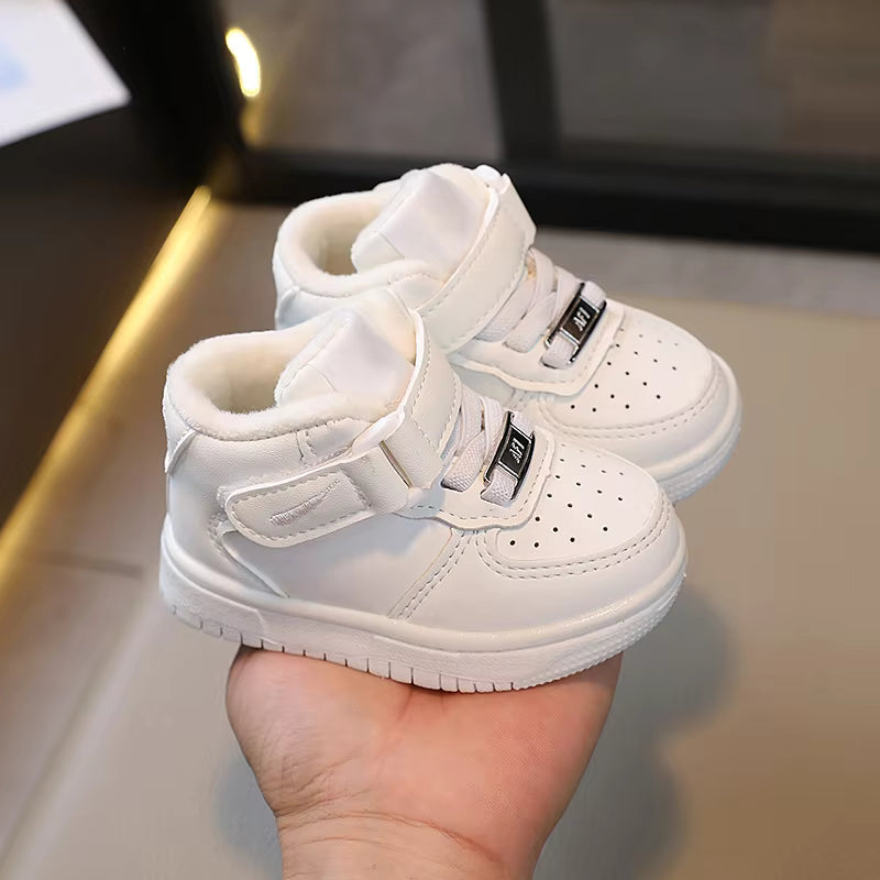 KidTrend – Sturdy and soft – Sneakers for toddlers