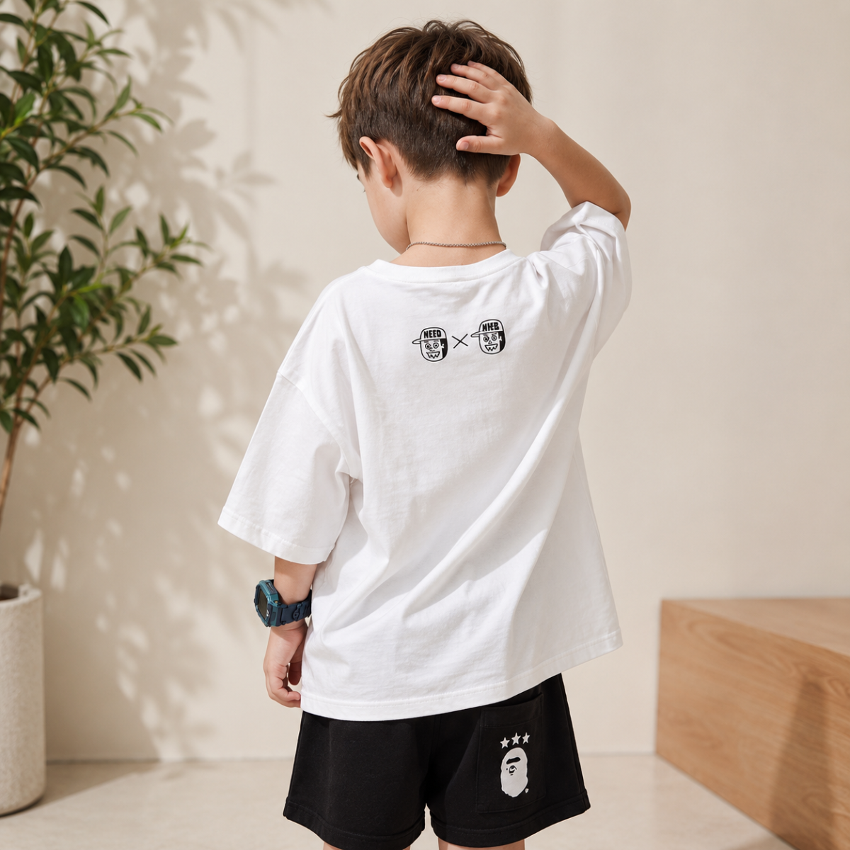 TinyTrend – Casual & Stylish – Kids' T-Shirt with Colorful Print Design