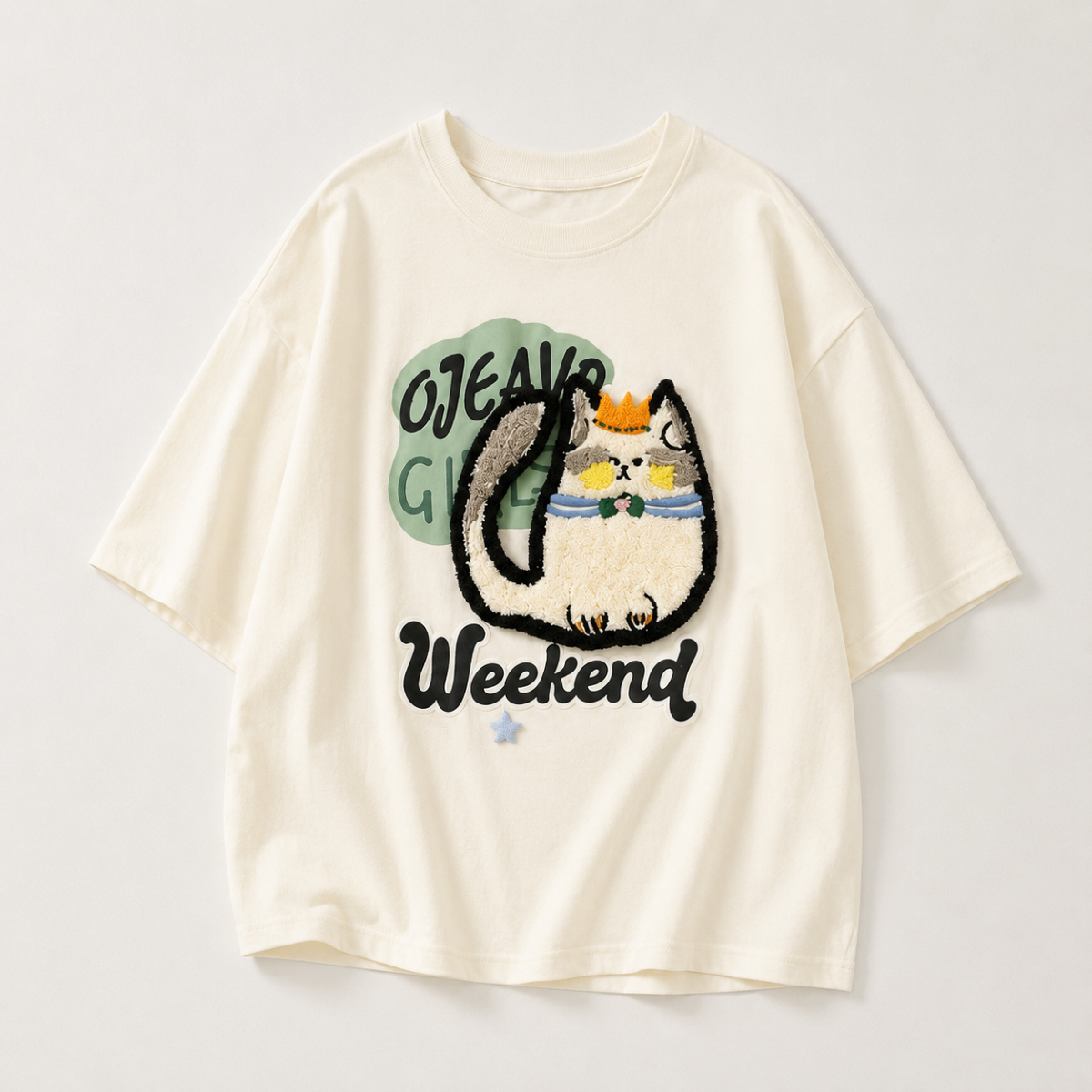 FunPaws – Playful & Stylish – Oversized T-shirt with Cat Print