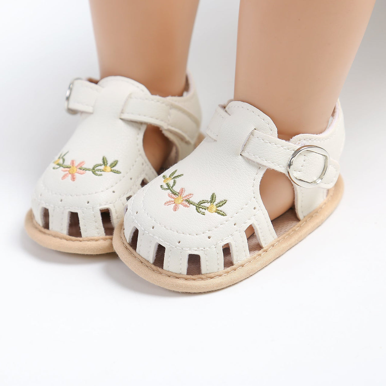 TinyPetals – Comfort & Style – Baby Sandals with Floral Embroidery