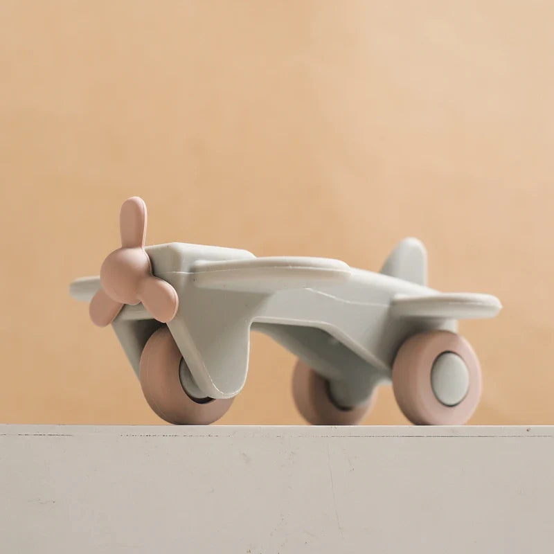 Mini Motion™ – Rolling & Biting - Silicone Vehicle Toys