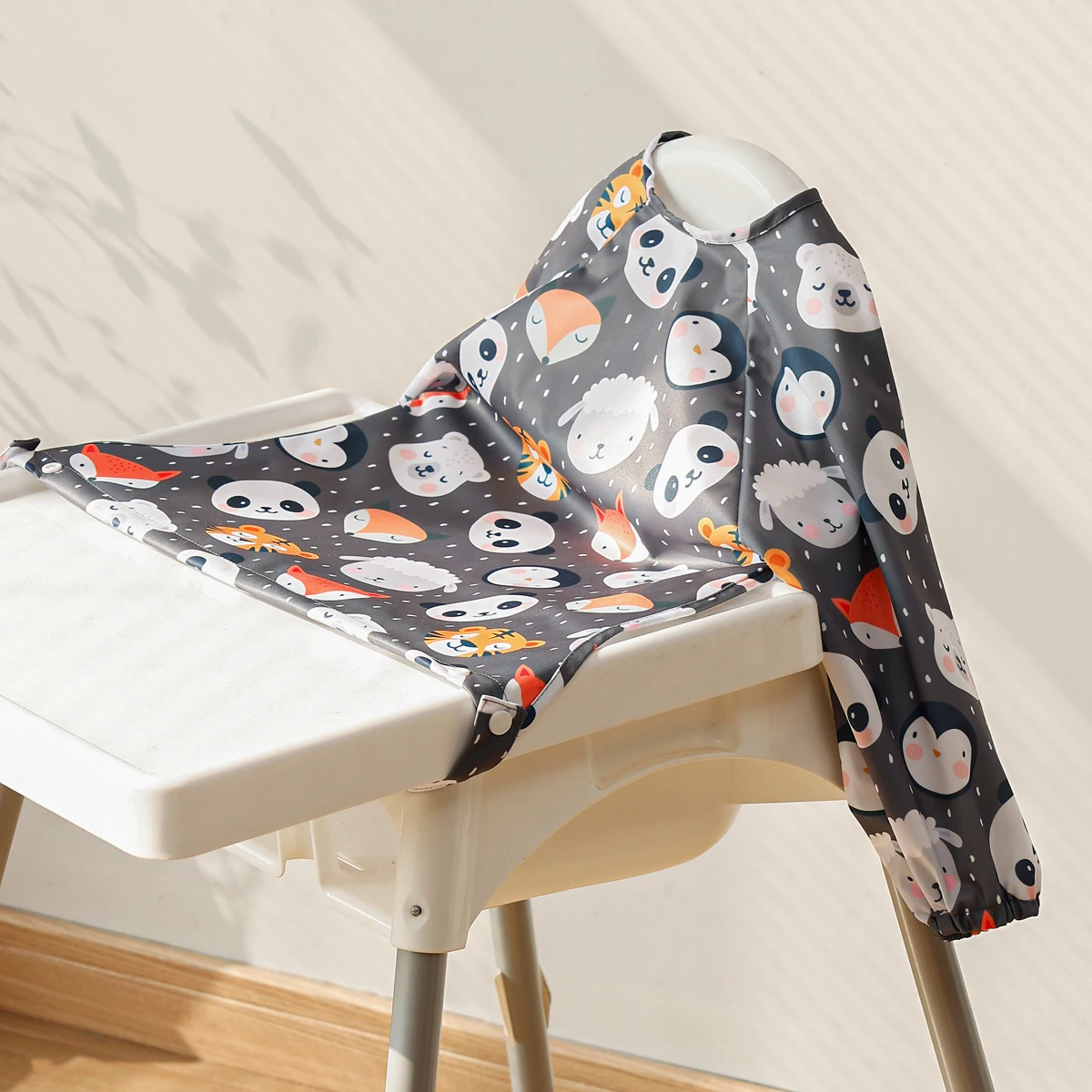 MessyFree – Waterproof & Practical – Long-Sleeved Baby Apron