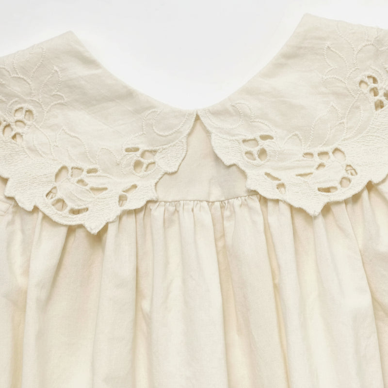 Sleeveless Dress – Elegant & comfortable – Lace Collar Dress