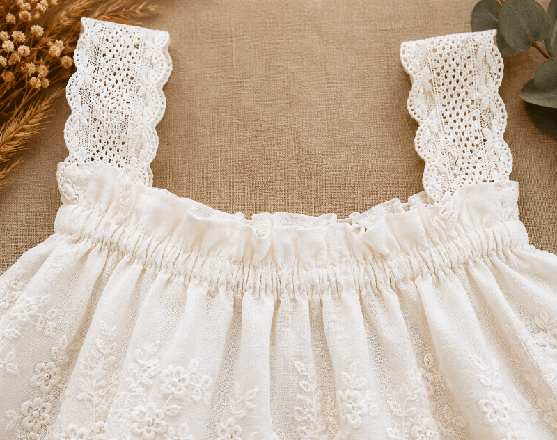 TinyLuxe – Zomerset Lace Top and Wide-Leg Pants