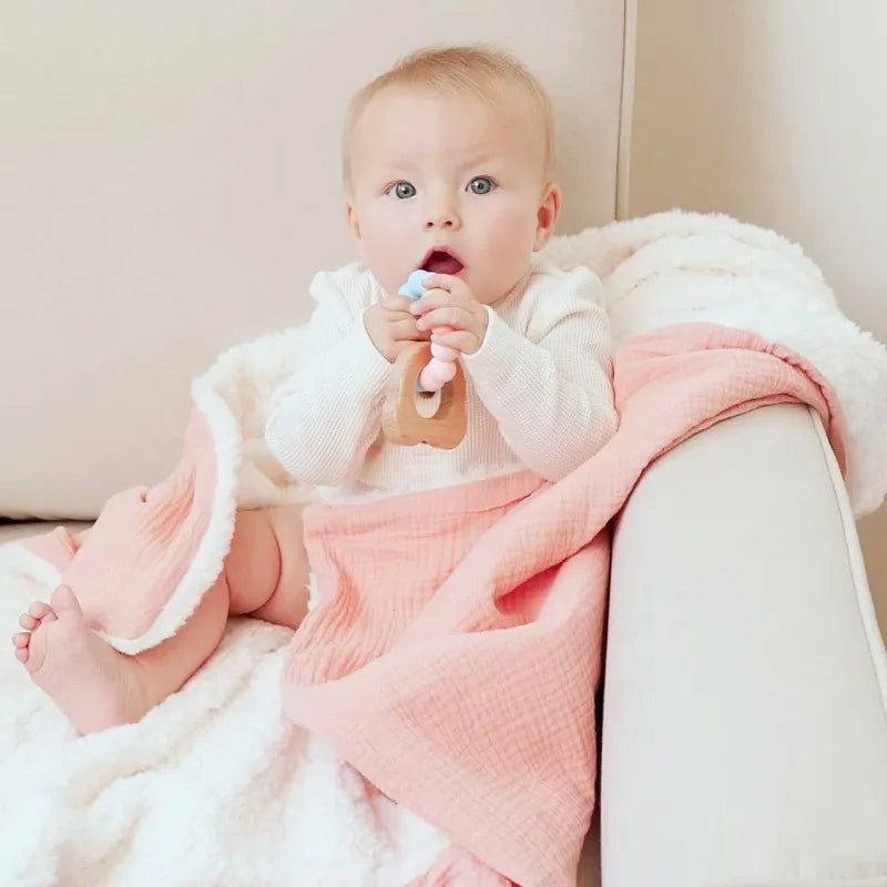 SnuggleBear – Premium Thick & Soft Baby Blanket