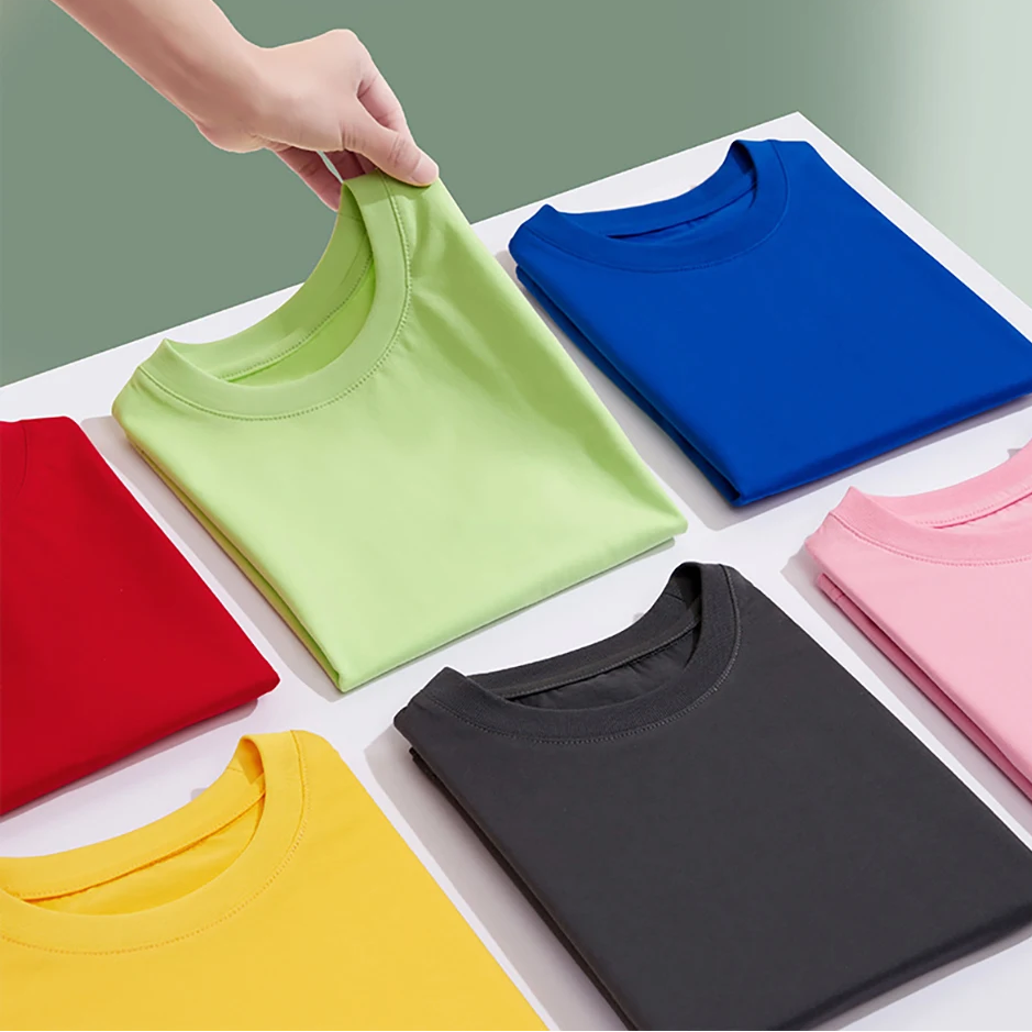 SimpleWear – Casual & Soft – Relaxed Fit T-shirt with Round Neck