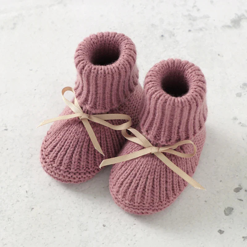 Booties & Mittens – Soft & Warm – Gloves and Booties Set