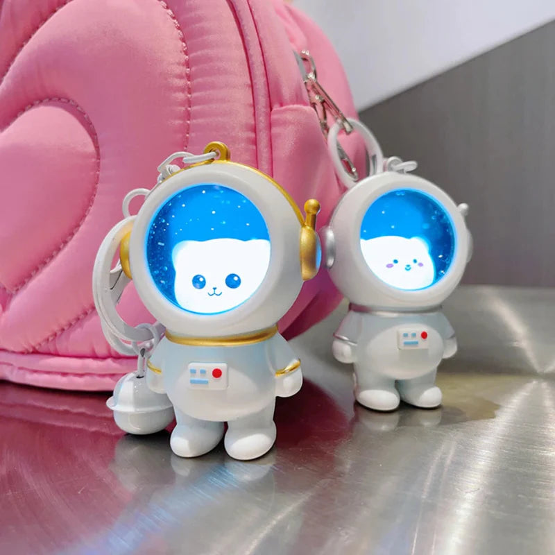Glowing Astronaut Charm – Cute & Glowing – Astronaut Bag Charm