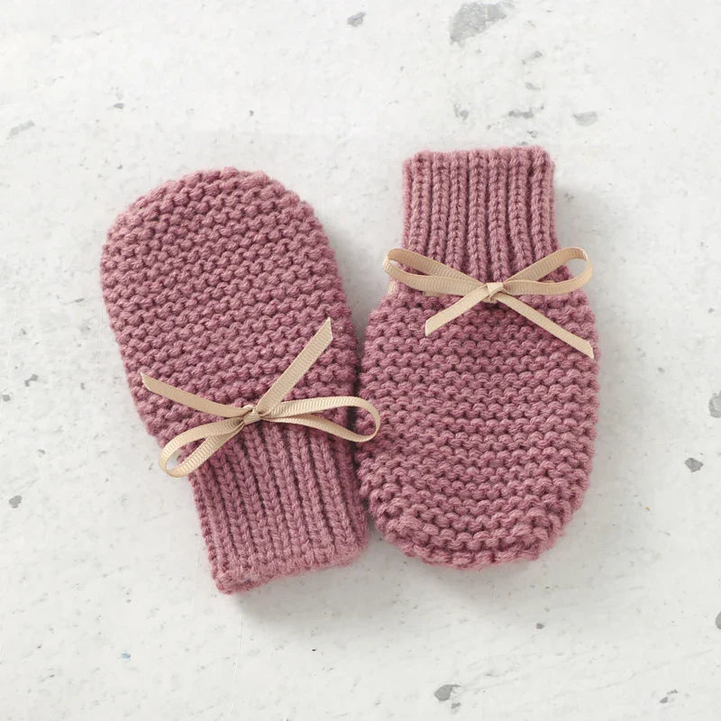 Booties & Mittens – Soft & Warm – Gloves and Booties Set